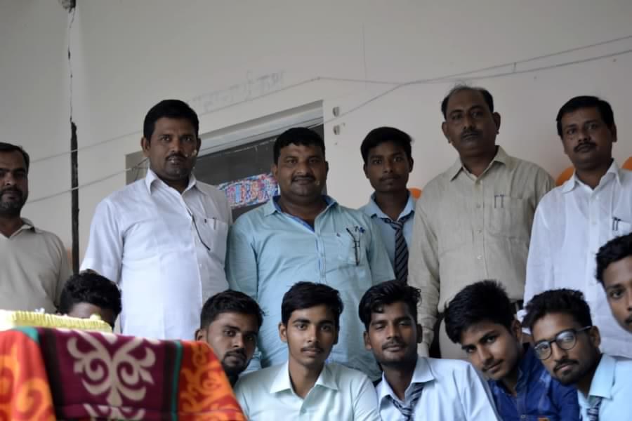 Shri Kashi Chandradev Polytechnic Azamgarh Teacher's Day Celebration photo 3